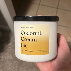 Coconut Cream Pie candle